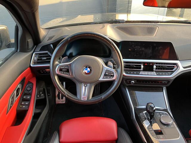 BMW 3-SERIE Touring 330e xDrive High Executive