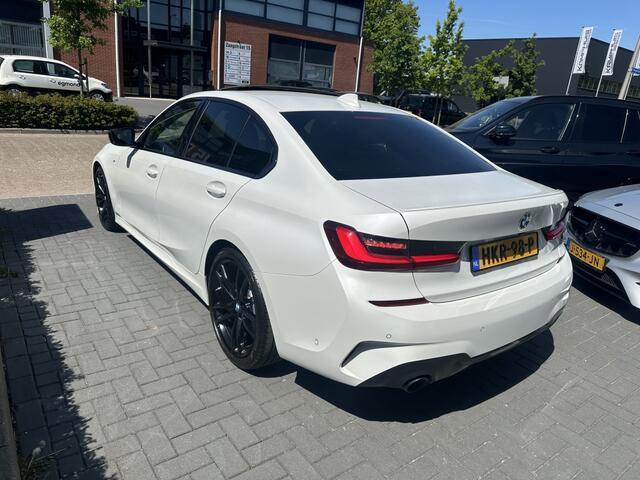 BMW 3-SERIE 318i High Executive Dak H&K M-Pakket