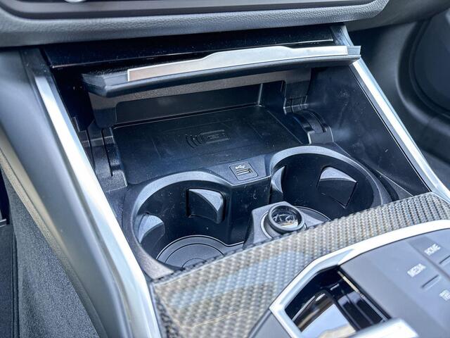 BMW 3-SERIE Sedan 330e