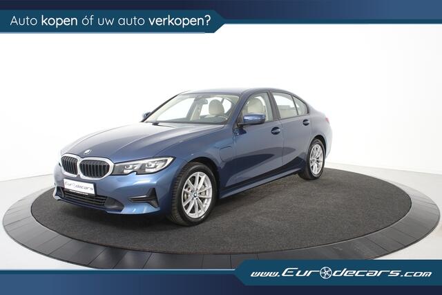 BMW 3-SERIE 330e Business Edition Plus *1ste Eigenaar*Navigatie*Parkassist*