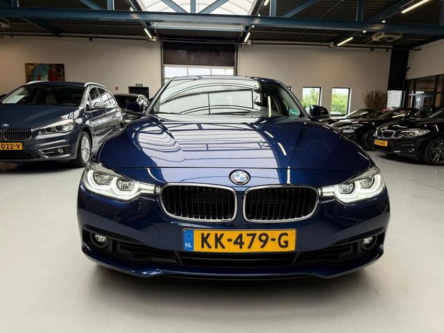 BMW 3-SERIE 330e Centennial High Executive LED Lederen Sportstoelen