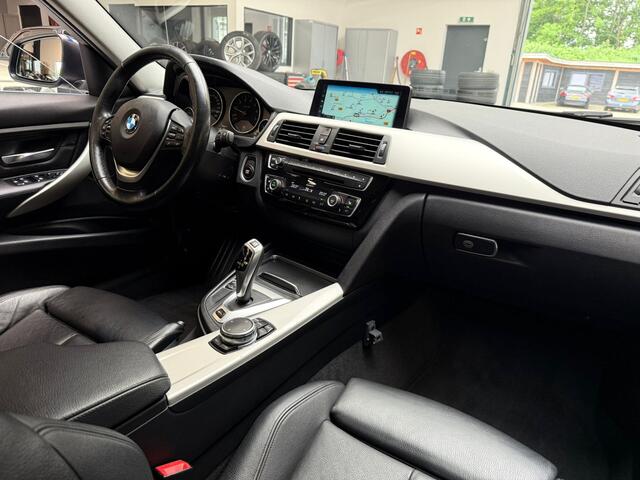 BMW 3-SERIE 330e Centennial High Executive LED Lederen Sportstoelen