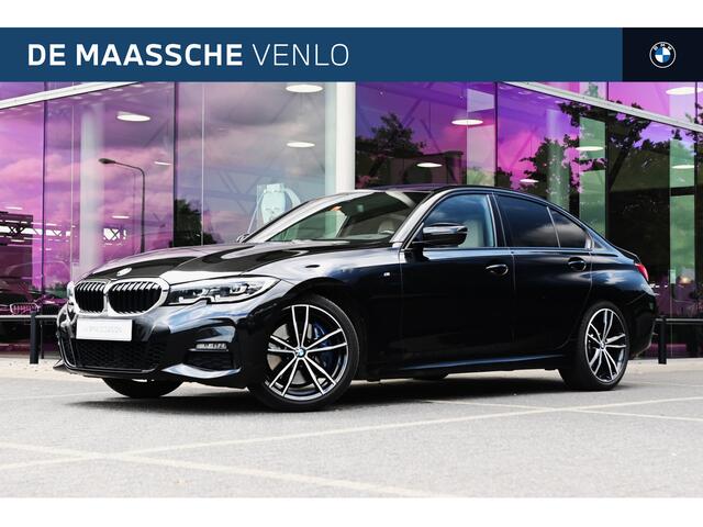BMW 3-SERIE 330i High Executive M Sport Automaat / Panoramadak / Achteruitrijcamera / Sportstoelen / M Adaptief onderstel / Parking Assistant / Leder