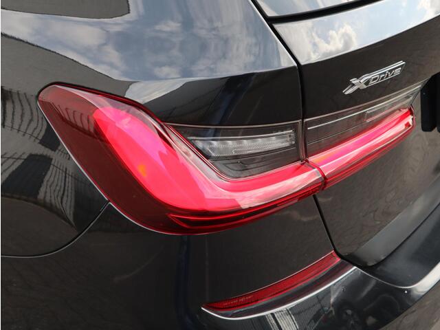 BMW 3-SERIE Touring 320e xDrive M Sport | Panodak |Sportleder | LED |