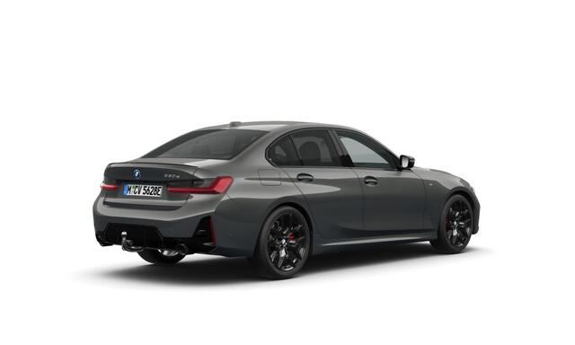 BMW 3-SERIE 330e | 19 Inch | M-Sportpakket Pro | Innovation Pack | Comfort Pack | Panoramadak