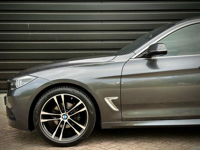 BMW 3-SERIE 320i PANO|VIRTUAL|CAMERA|HiFi|CARPLAY