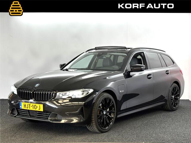 BMW 3-SERIE Touring 330e Sport-line / Pano / Leder / Camera