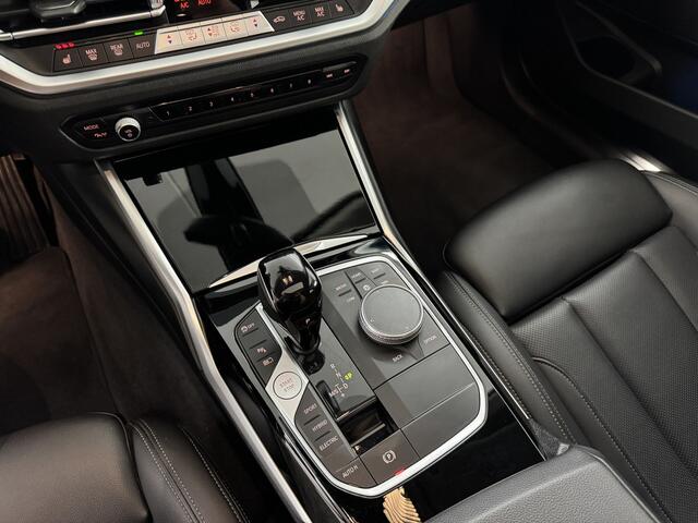 BMW 3-SERIE Touring 330e Sport-line / Pano / Leder / Camera