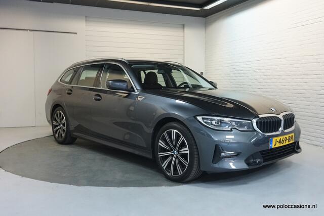 BMW 3-SERIE Touring 320i High Exec Leder | Sportinter | Carplay | DAB +