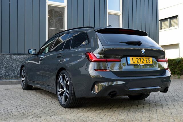 BMW 3-SERIE Touring 330e xDrive M-Sport Rijklaarprijs-Garantie Panoramadak Laser Light Airco Leder Navigatie Head-Up Trekhaak