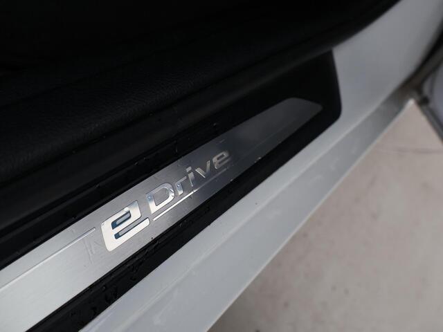 BMW 3-SERIE 330e 252 PK PLUG-IN HYBRID SEDAN + LED | DAB | STOELVERW. | SPORTSTOELEN