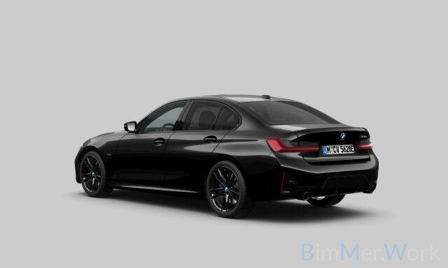 BMW 3-SERIE 320e High Executive M Sport | Panoramadak | Harman Kardon | Carbon | Camera | Adaptive LED | Stoelverwarming | Stuurverwarming | Apple Carplay | Navigatie | Cruise Control | Memory Seat | Trekhaak | Keyless | Shadowline