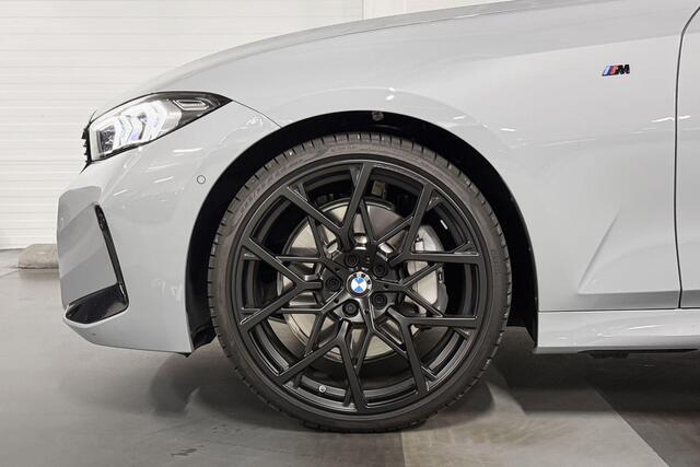 BMW 3-SERIE Sedan 330i xDrive | M-Sport | M-Performance Parts | Comfort Pack | Harman/Kardon | Comfort Access