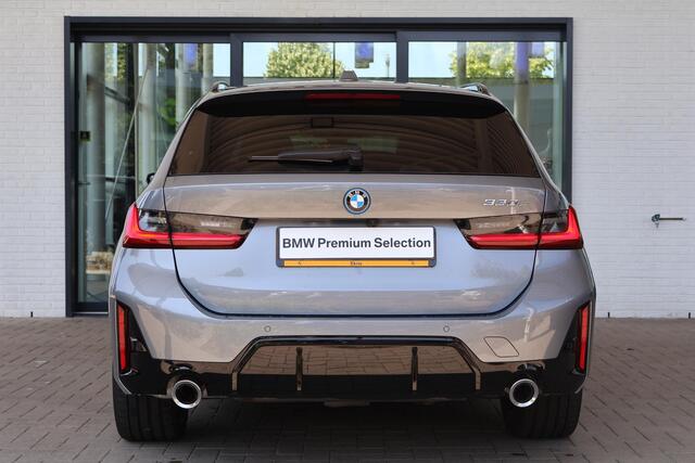 BMW 3-SERIE Touring 330e | M Sportpakket | Innovation Pack | Comfort Pack