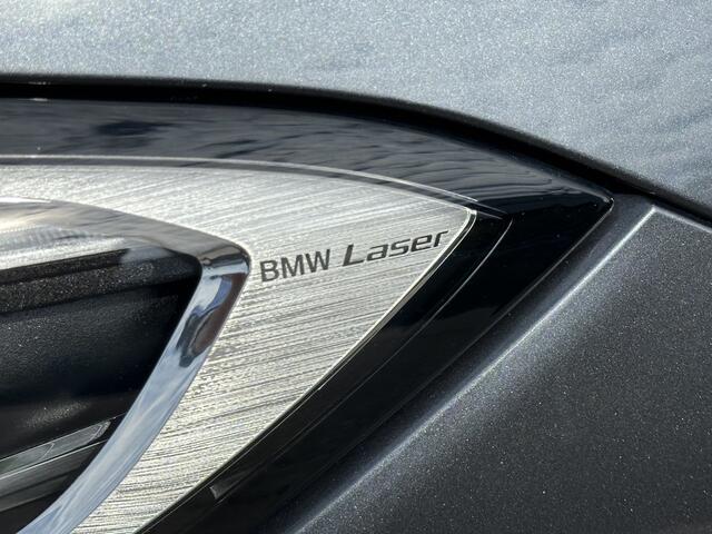 BMW 3-SERIE 330e Sport Line Schuifdak | Laser LED | Leer | Stoelverw. | HiFi