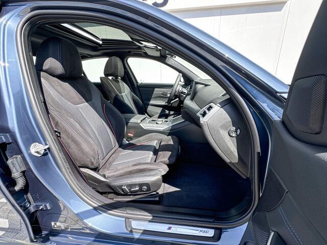 BMW 3-SERIE Sedan 320i xDrive