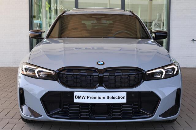 BMW 3-SERIE Touring M340i xDrive M Sportpakket Pro | Innovation Pack | Driving Assistant Professional