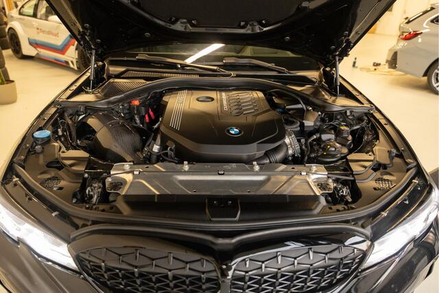 BMW 3-SERIE Touring M340i xDrive, Pure 800, 616 pk, HUD, ACC, Pano, Elektr stoelen