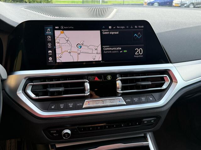 BMW 3-SERIE 330e Touring M-Sport