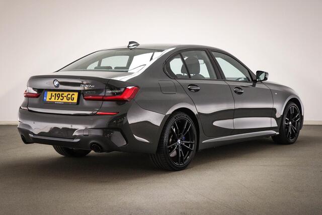 BMW 3-SERIE 330e M-Sport eDrive Edition | LEDER | DAB | APPLE | TREKHAAK | 19"