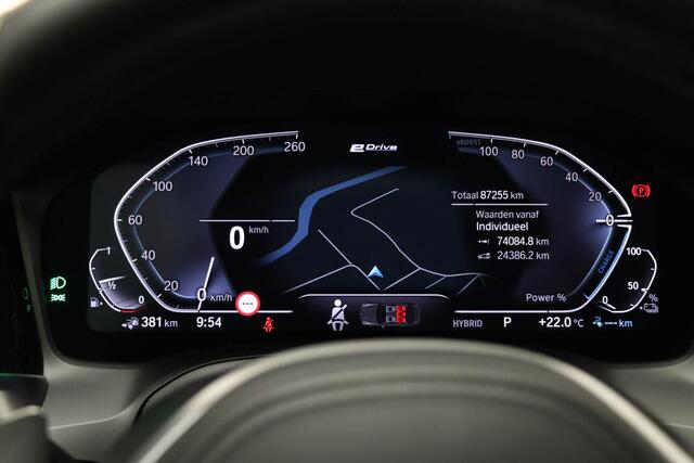 BMW 3-SERIE 330e M-Sport eDrive Edition | LEDER | DAB | APPLE | TREKHAAK | 19"