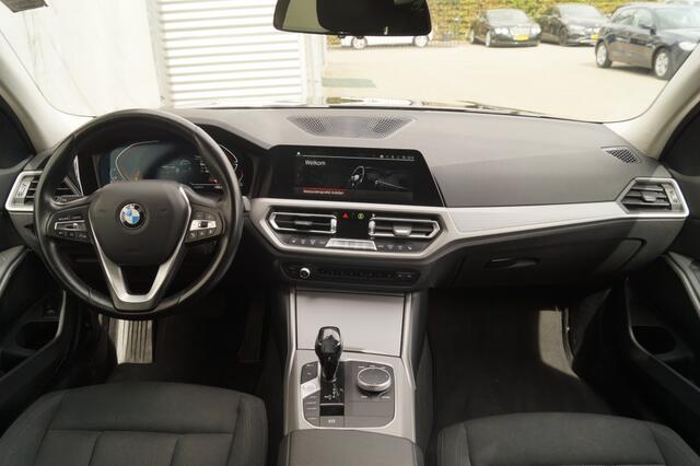 BMW 3-SERIE 318d Executive