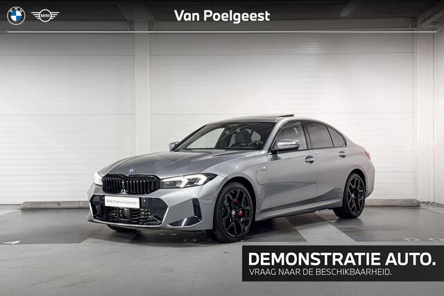 BMW 3-SERIE Sedan 330e | M-Sport Pro | Innovation Pack | Comfort Pack | Driving Assistant Professional | Harman/Kardon | Schuif-/Kanteldak | Comfort Access