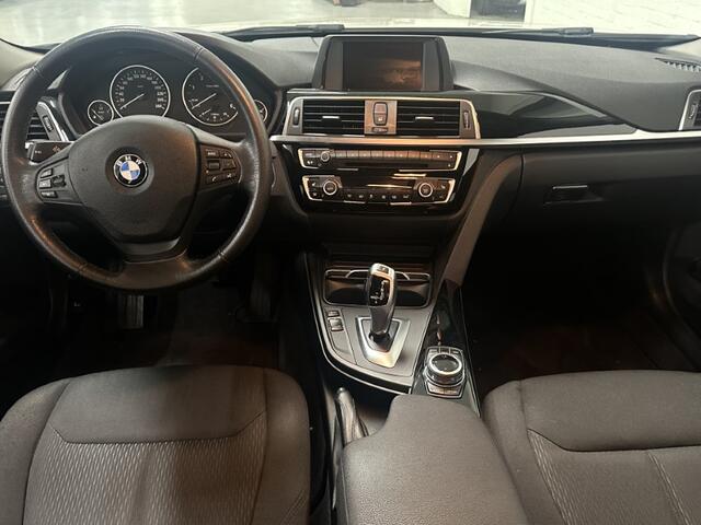 BMW 3-SERIE 320d CLIMA / CRUISE / NAVI / TREKHAAK