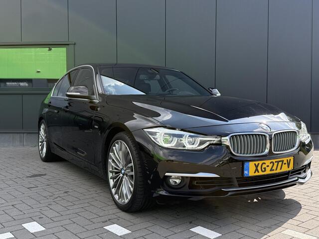 BMW 3-SERIE 318i Luxury Edition 136 PK Steptronic | 1 jaar garantie | Dealer onderhouden | Automaat | Schuifdak | Panoramadak | Leder | Navigatie | LED koplampen | Parkeersensoren | Stoelverwarming | Climate control | Cruise control |