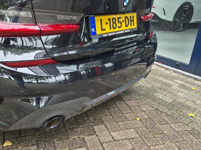 BMW 3-SERIE 318i High Executive | M Sport Pack | PDC+Camera | Climate | Pano Dak | Leder |