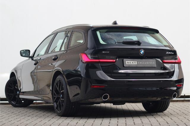 BMW 3-SERIE Touring 330e xDrive | Pano | Trekhaak | Camera