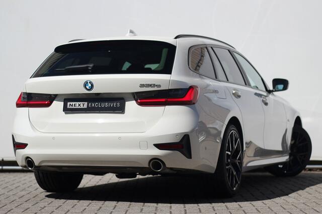 BMW 3-SERIE Touring 330e | ACC | Keyless | Camera