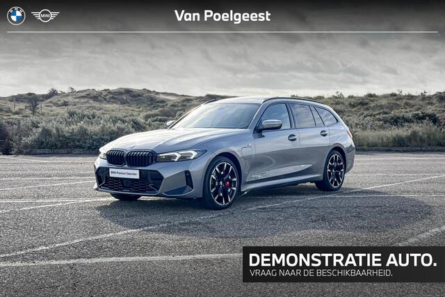 BMW 3-SERIE Touring 330e | M Sport | Glazen Panoramadak | Comfort Access | Stoelverwarming |