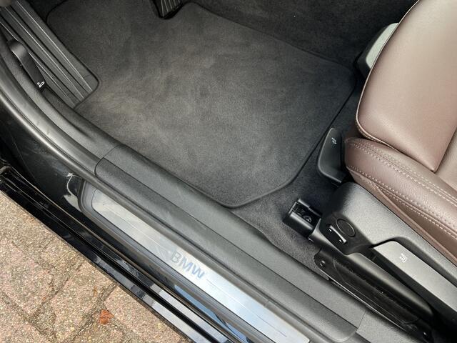 BMW 3-SERIE Touring 320e | NL auto | Widescreen |