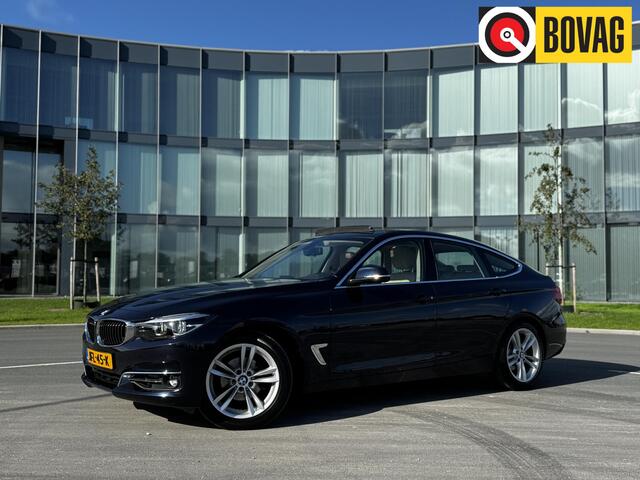 BMW 3-SERIE 320i xDrive High Executive