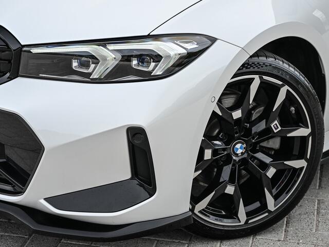 BMW 3-SERIE Touring 330e xDrive M-SPORT | FACELIFT | ACCU 19,5 kWh | ACTIVE CRUISE | ELEKTR. TREKHAAK | HIFI AUDIO | SHADOW LINE | CAMERA | FULL-LED | STUUR- EN STOELVERWARMING
