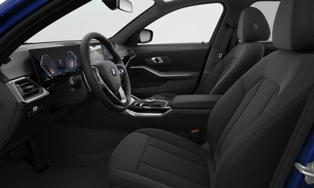 BMW 3-SERIE Touring 318i | Driving Ass. | Widescreen | Trekhaak | Stoel + Stuurverw. | Camera | M hemel Anthrazit