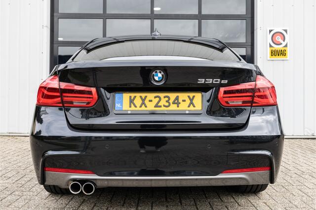 BMW 3-SERIE 330e Centennial High Executive ?NAV?PDC?schuifdak?Leer