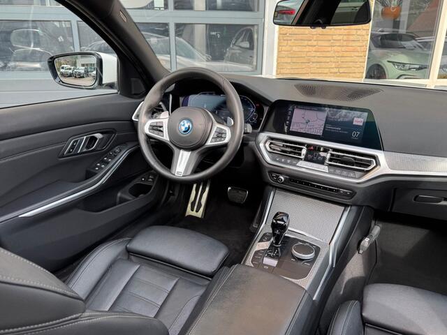 BMW 3-SERIE 320E TOURING HIGH EXECUTIVE M-SPORT PANO/LEER/LED/CAMERA/NL-AUTO