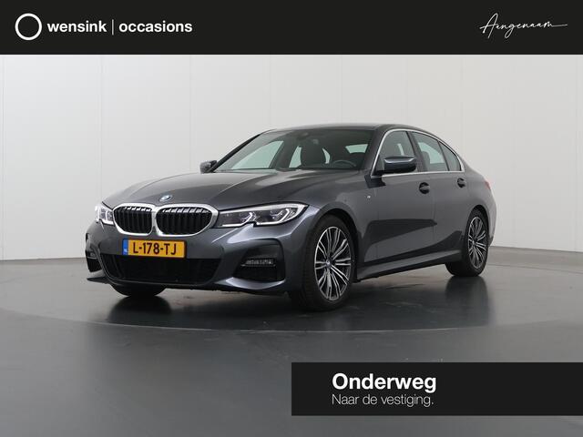 BMW 3-SERIE 320i Business Edition M-Sport Plus | Trekhaak | Leder | Parkeercamera | Head-Up | Stoelverwarming | Keyless Go |