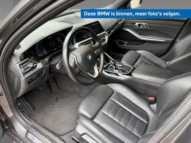 BMW 3-SERIE Touring 330e Business Edition Plus | Model Sport Line | Elektrisch verwarmde voorstoelen | BMW Laserlight
