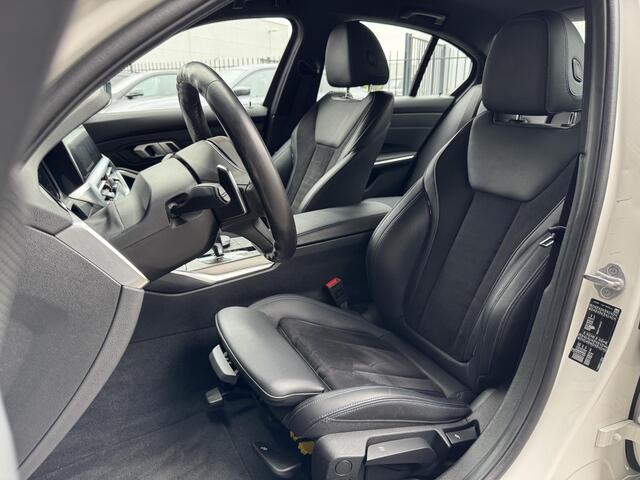 BMW 3-SERIE 320i High Executive