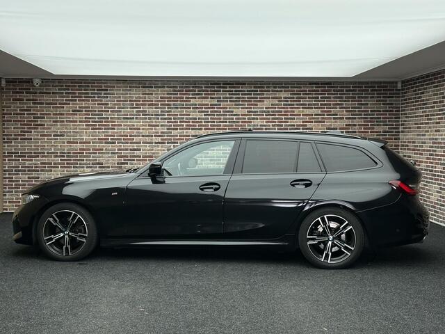 BMW 3-SERIE Touring 320i M Pakket Panorama Headup Camera Garantie