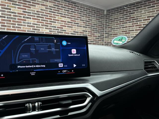 BMW 3-SERIE Touring 320i M Pakket Panorama Headup Camera Garantie