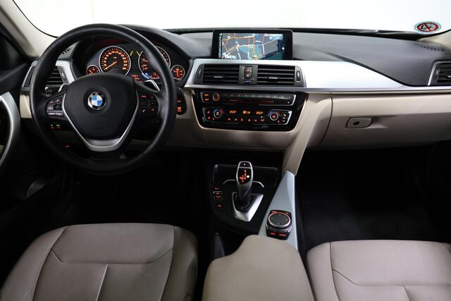 BMW 3-SERIE Touring 330i M-Sport HUD ACC DAB MEMORY LEDER CAMERA '16