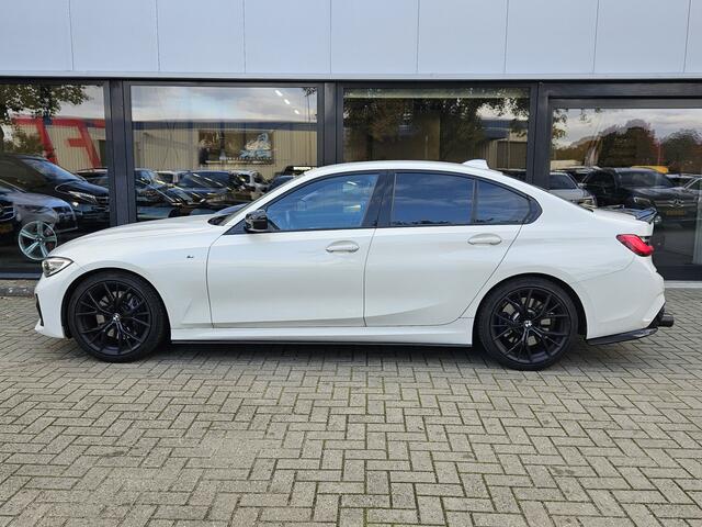 BMW 3-SERIE 320i M-Sport Edition
