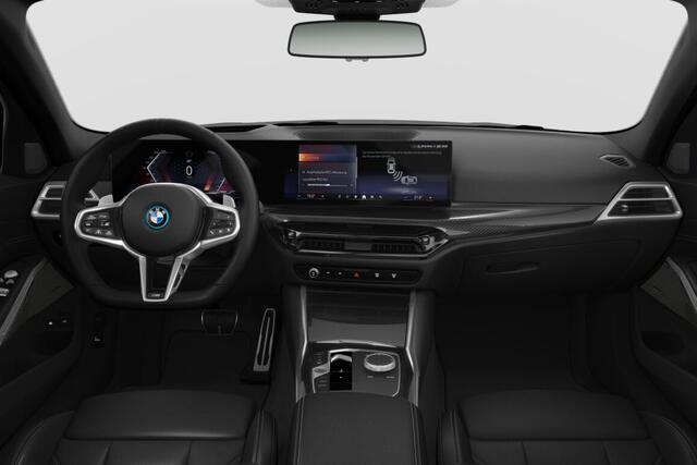 BMW 3-SERIE Sedan 330e | M Sport Pro | Innovation Pack | Comfort Pack | Trekhaak
