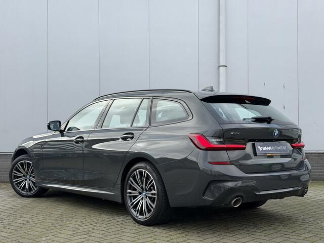 BMW 3-SERIE Touring 330e xDrive M-Sport | Head-up | Trekhaak | Dealer onderhouden