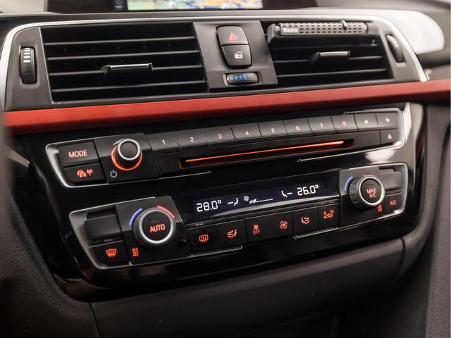 BMW 3-SERIE 330e Executive Sportline 252Pk Automaat (GROOT NAVI, CLIMATE, LEDEREN SPORTSTOELEN, PARKEERSENSOREN, LED KOPLAMPEN, CRUISE, NIEUWE APK, NIEUWSTAAT)