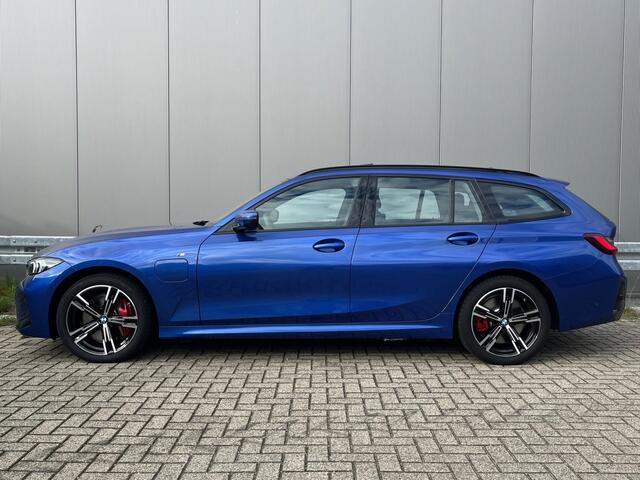 BMW 3-SERIE Touring 330e xDrive M-Sport